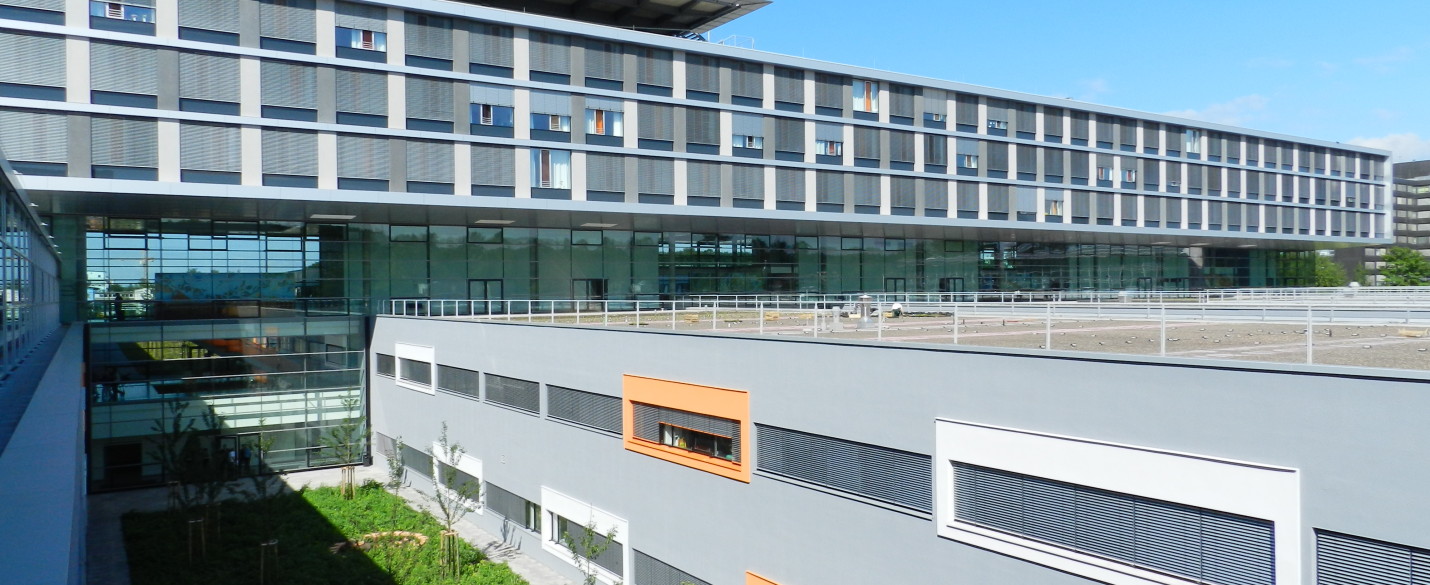 Betogel_Hering_Uniklinik Ulm_Fassade_07 (6)
