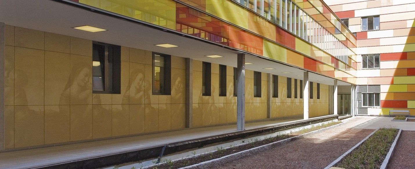 FABRINO Fotobeton Hotelfassade Betonfertigteile individuelles Motiv in Beton 5