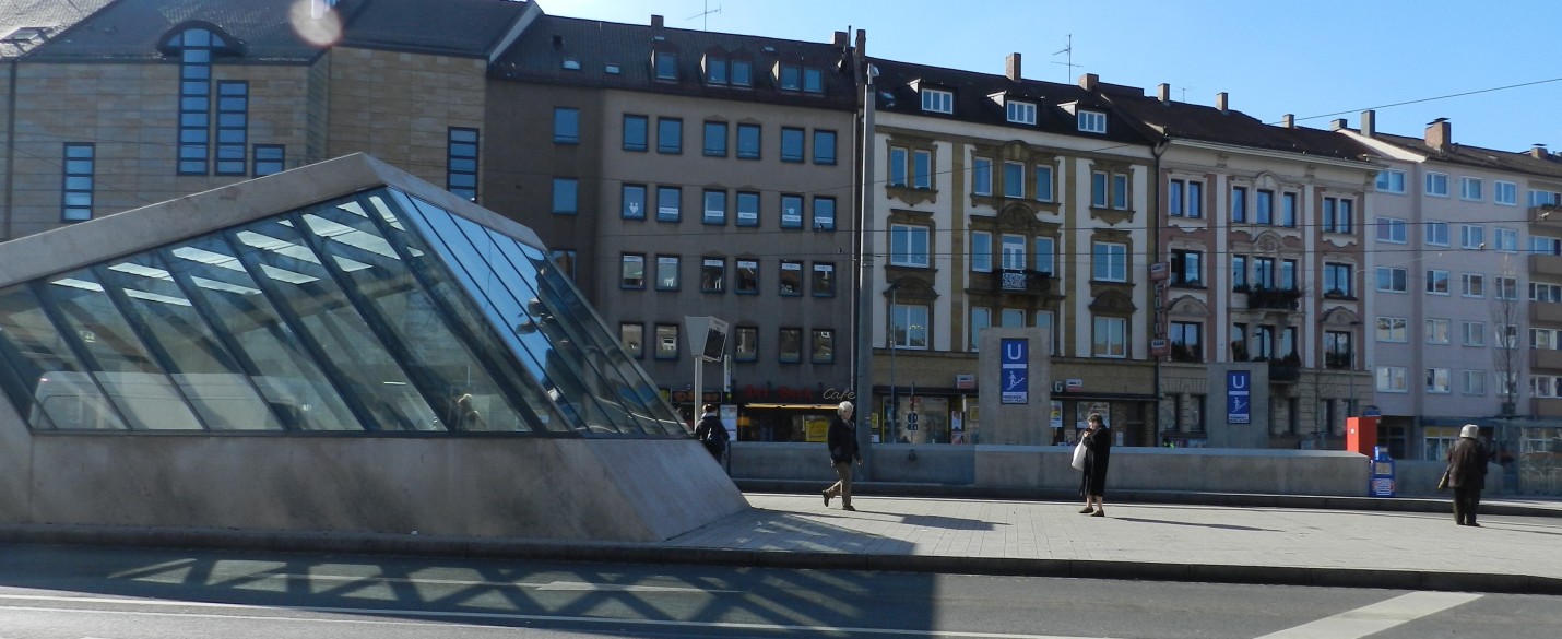 FABRINO Graffitischutz Betonelemente Sicorol U-Bahn Haltestelle 1