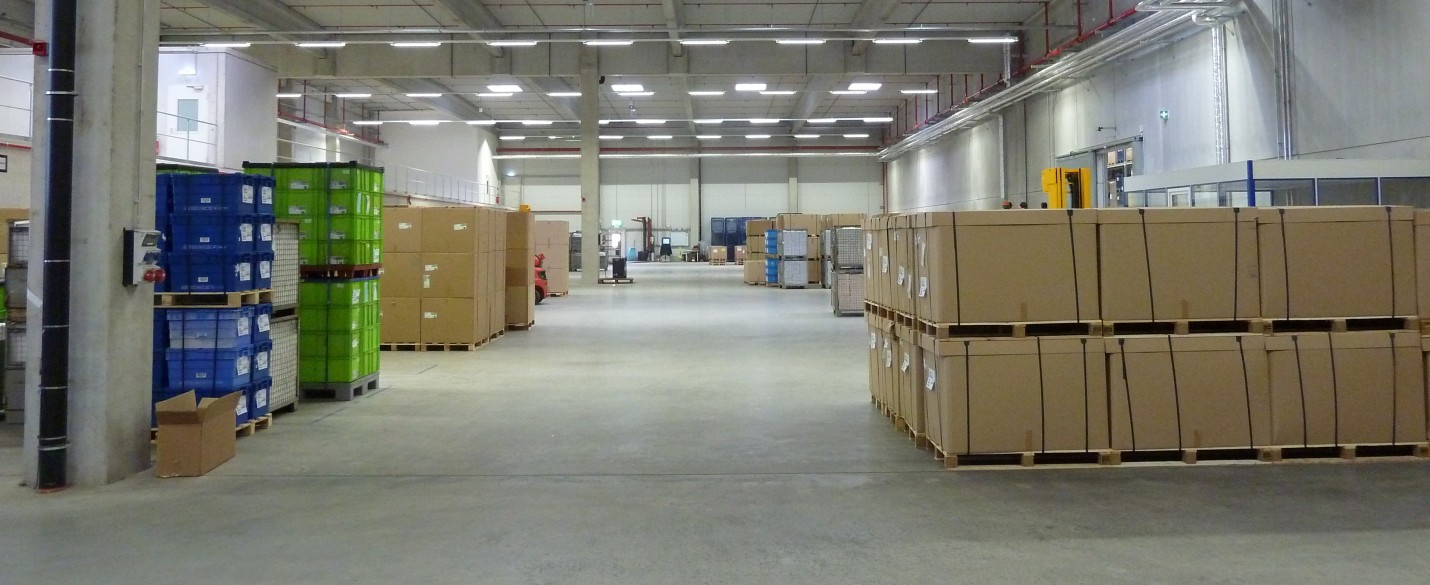FABRINO High Grade Logistikzentrum Kosteneinsparung Faserbewehrung Industrieboden
