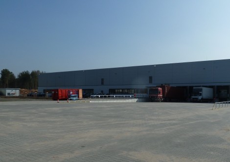 FABRINO High Grade Logistikzentrum Kosteneinsparung Faserbewehrung Industrieboden 2